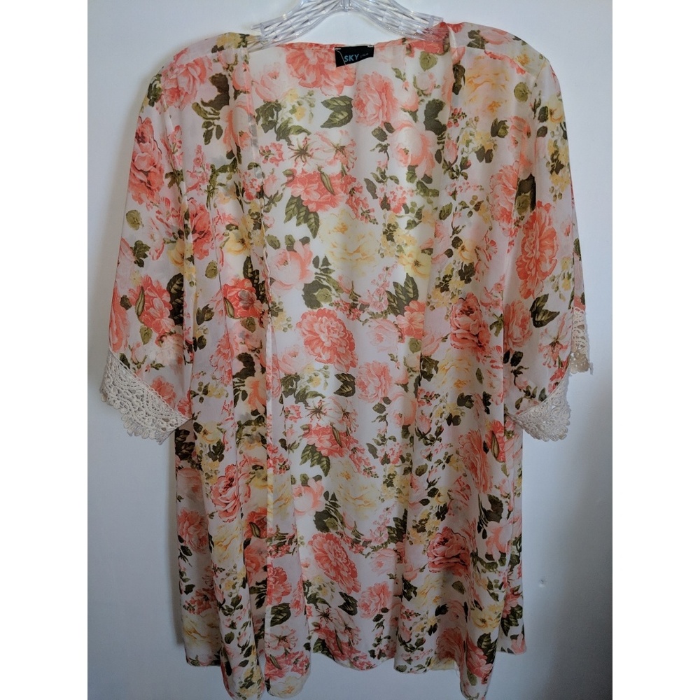 Plus Floral Kimono